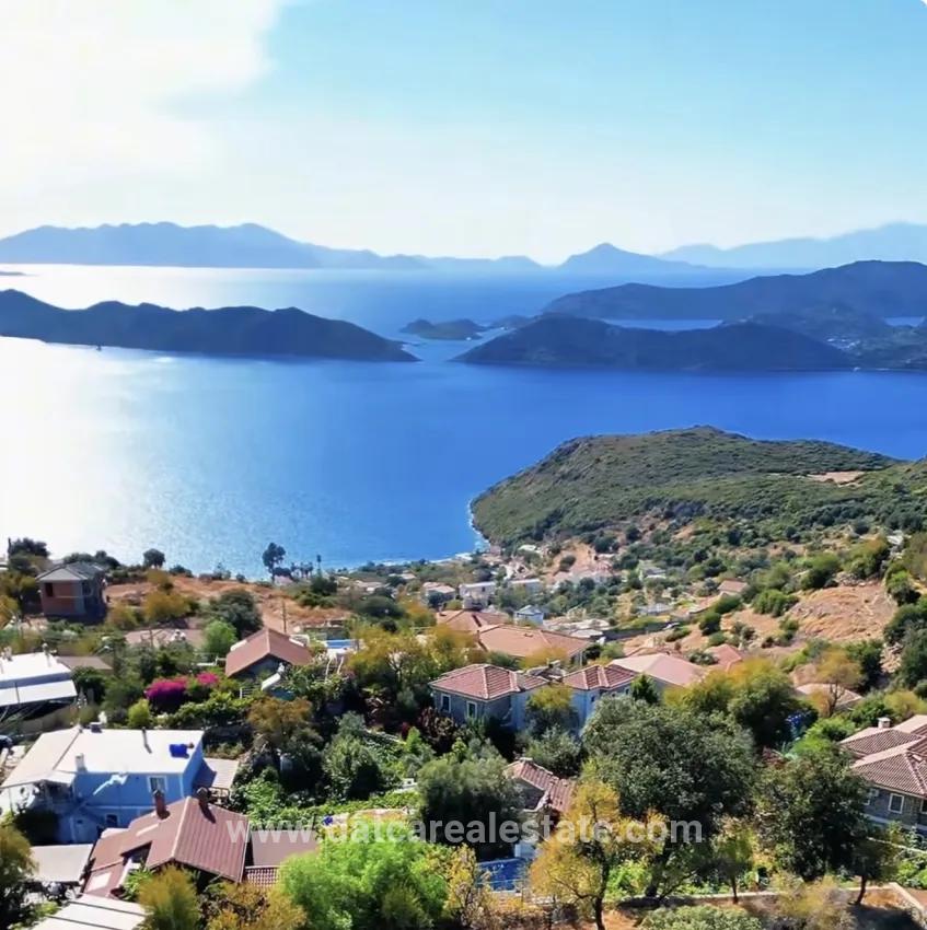 Feld Zu verkaufen in Söğüt Bz. Marmaris - Tourismus-Zonierung - 2.100 m²