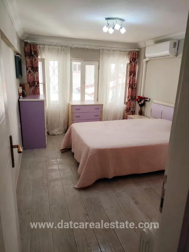 2+1-Zimmer Appartement Zu verkaufen in Çıldır Bz. Marmaris - 100 m²