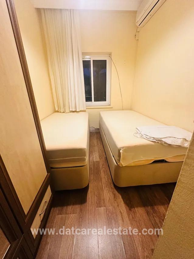 In Hisarönü 2+1 möbliertes Mietapartment – 100 m vom Strand
