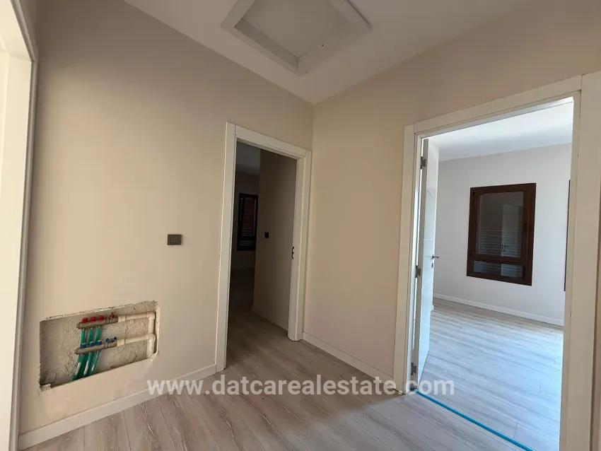 2+1-Zimmer Einfamilienhaus Zu vermieten in Çetibeli Bz. Marmaris - 140 m²
