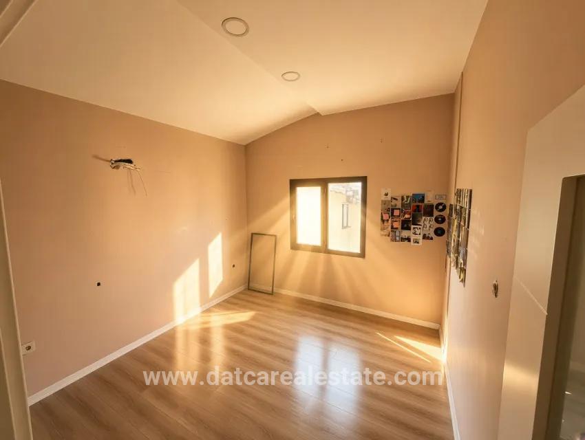3+1-Zimmer Appartement Zu verkaufen in Armutalan Bz. Marmaris - 140 m²