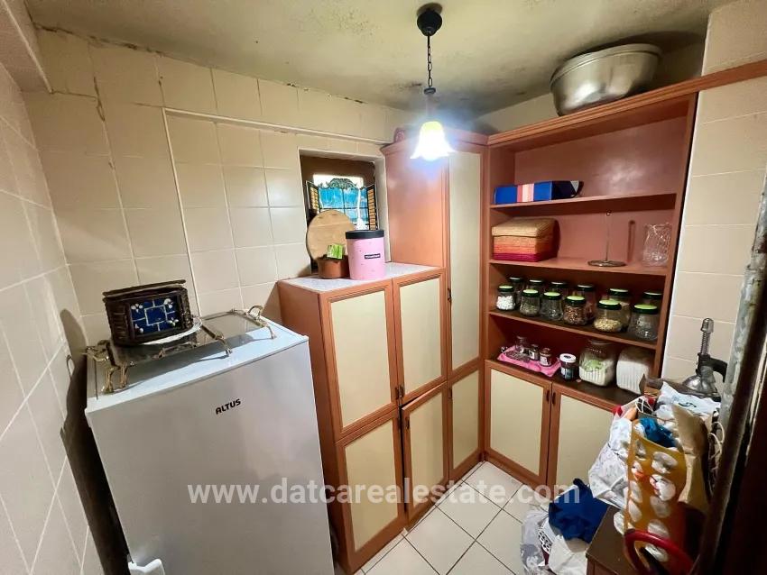 4+2-Zimmer Einfamilienhaus Zu verkaufen in Armutalan Bz. Marmaris - 970 m²