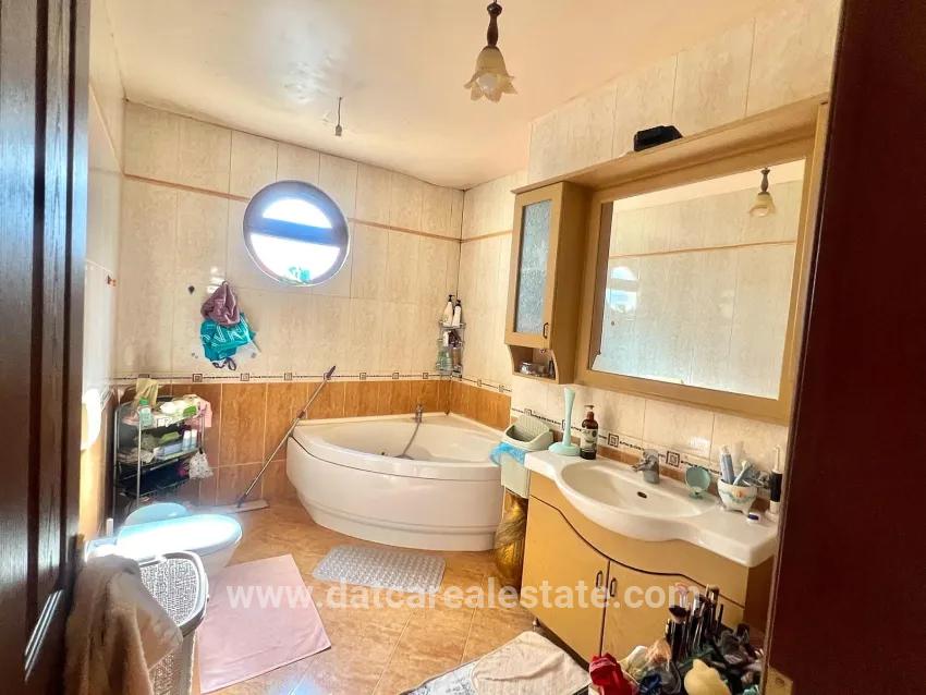 4+2-Zimmer Einfamilienhaus Zu verkaufen in Armutalan Bz. Marmaris - 970 m²