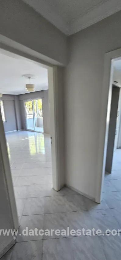 2+1-Zimmer Appartement Zu vermieten in Çıldır Bz. Marmaris - 130 m²