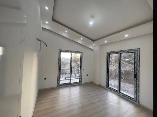 Marmaris Bozburun Stadtteil In dem atemberaubenden Meeresblick 4+1 Null 170 m2 satılık Villa