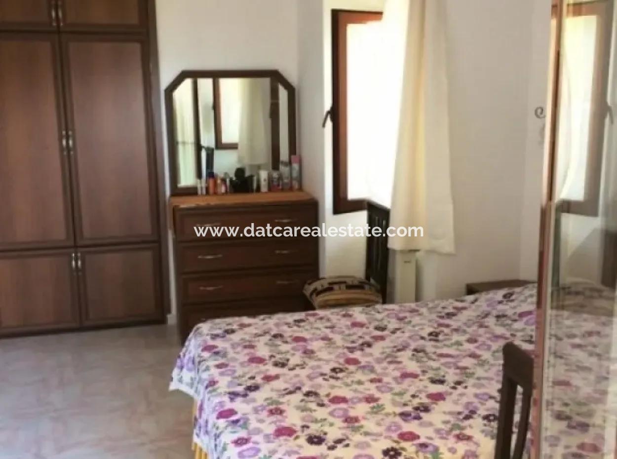 Freistehende Villa Mit Garten Zum Verkauf In Ula Muğla Bezirk Sultanahmet-Viertel Zweibettzimmer