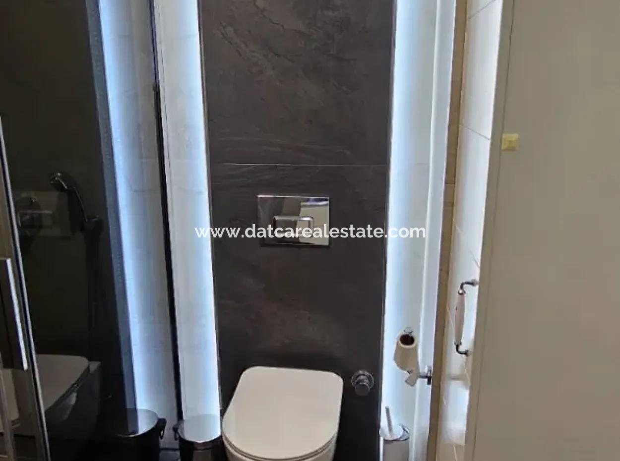 Camiavlu Neighborhood 3 1 Rückwärtsduplex Zum Verkauf Auf Einem Sicheren Gelände Mit Pool