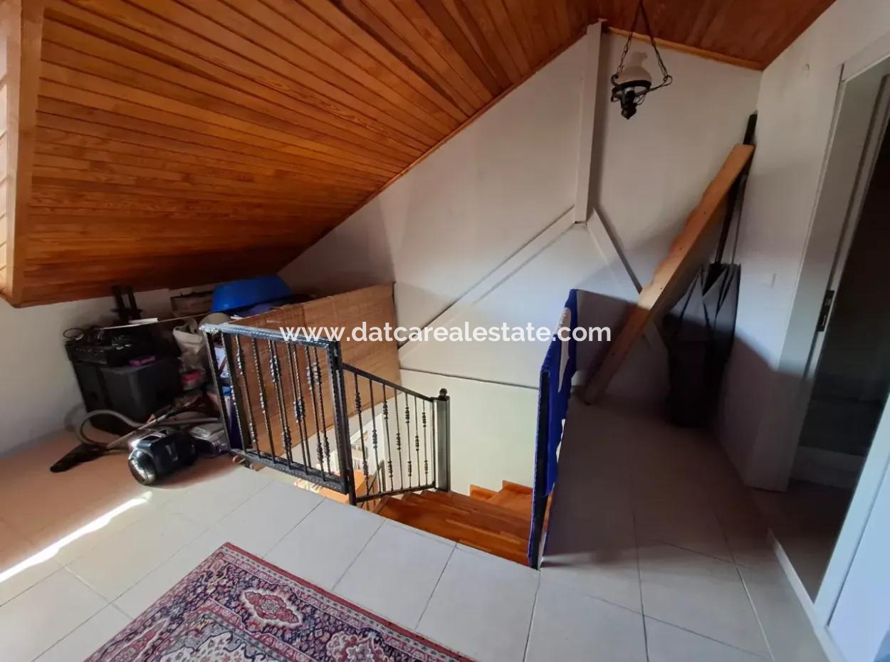 Armutalan Neighborhood 3÷1 Freistehendes Dreifachhaus Zum Verkauf