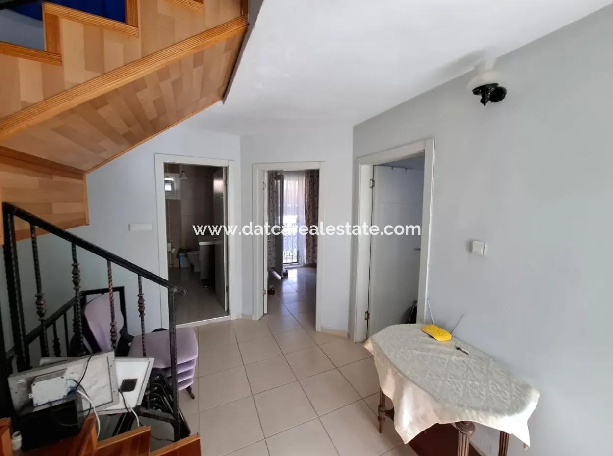 Armutalan Neighborhood 3÷1 Freistehendes Dreifachhaus Zum Verkauf