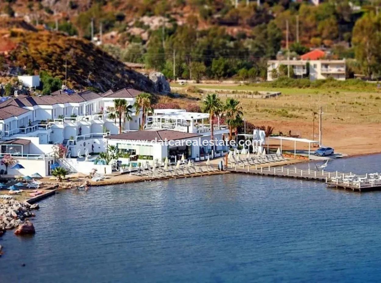 Zum Verkauf Am Meer In Einer Entfernung Von 40 Km Von Marmaris Hotel Handtücher