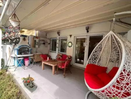 Çıldır Mahallesi 2 1 Garden Duplex Wohnung Zum Verkauf