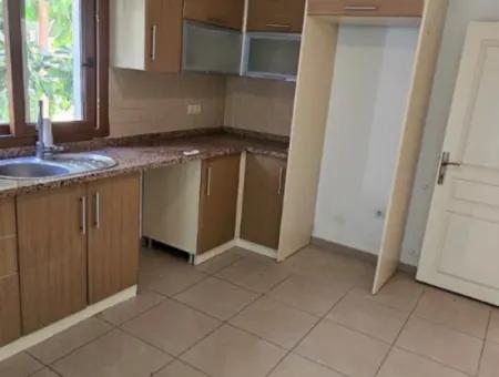 Luxuswohnung Zur Vermietung Mit 3:1 Pool Im Stadtteil Marmaris Siteler
