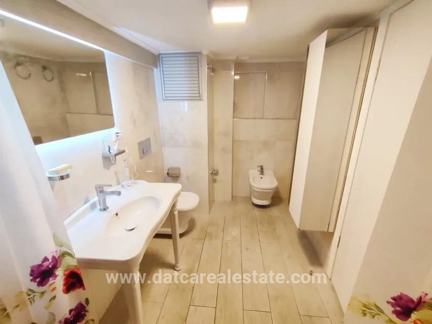 2+1 Bedroom Apartment For sale in Çıldır Nbh. Marmaris - 100 m²