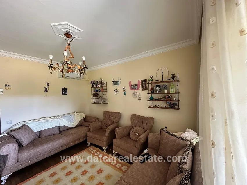 2+1 Bedroom Apartment For rent in Hisarönü Nbh. Marmaris - 90 m²
