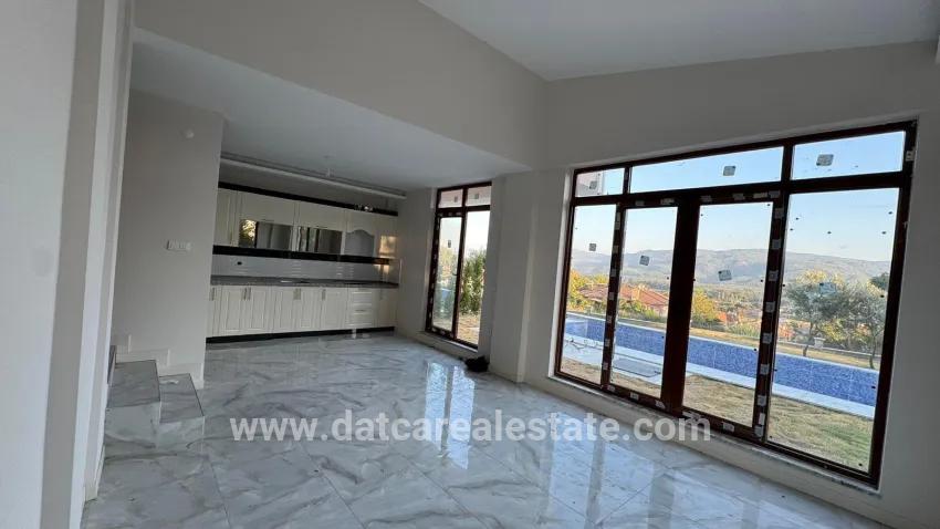 3+1 Bedroom Villa For sale in Kızılyaka Nbh. Ula - 465 m²