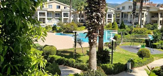 Camiavlu Neighbourhood Poolside Complex 3+1 For Sale Apartment