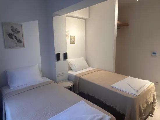 Marmaris In Çıldır 30 m to the sea Brand new Luxury Garden Furnished For rent 2+1