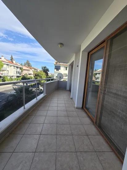 Çıldır Neighbourhood In Genç Building 3+1 Rental Apartment