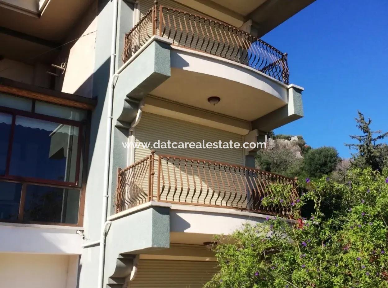 10 Bedroom 2 With Pool In The Centre Of Marmaris.2500M2 Plot Is For Sale In Our Estate.