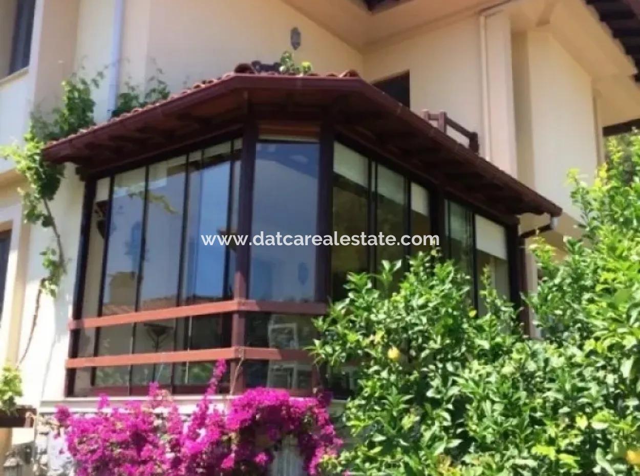 Detached Villa With A Garden For Sale In Ula Muğla District Sultanahmet Neighborhood Twin