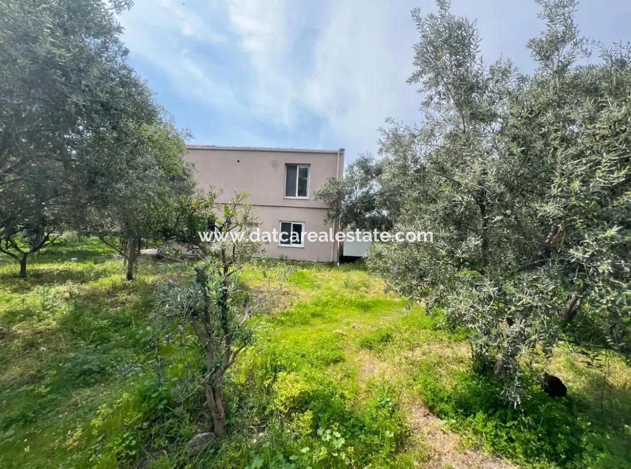 Detached House For Sale On 2000M2 Plot Of Land By The Sea In Marmaris Söğüt Neighborhood. Suitable For Tying A Boat In Front Of It.