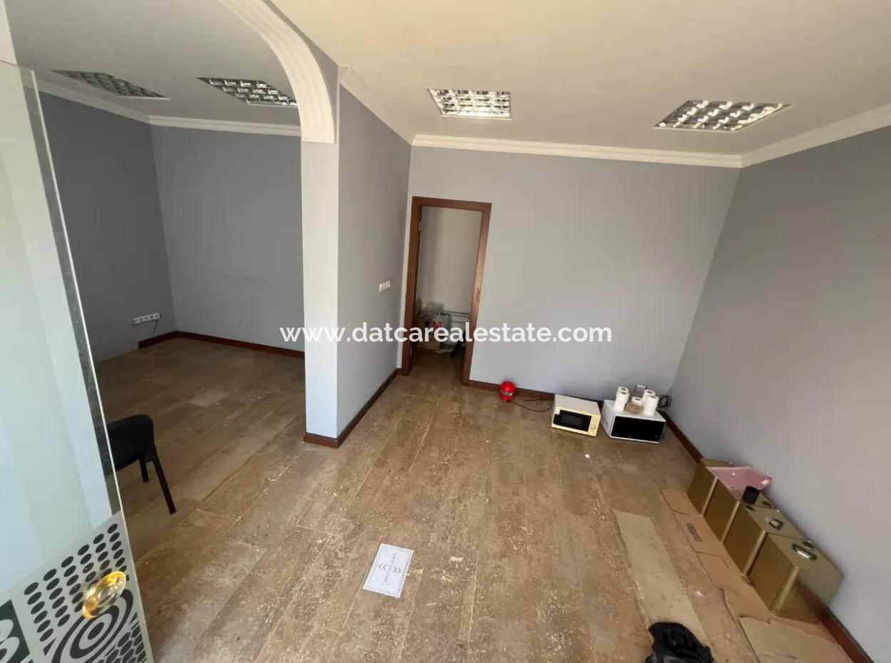 Shop For Sale 90M2 On The Main Street In The Center Of Armutalan, Marmaris