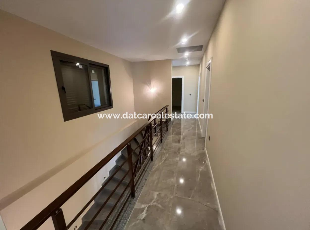 Ultra Luxury Villa For Sale In Icmeler Neighborhood Of Marmaris District, 4 Rooms 4 Bathrooms 240M2 With Swimming Pool In A Fully Detached 450M2 Plot With Forest View