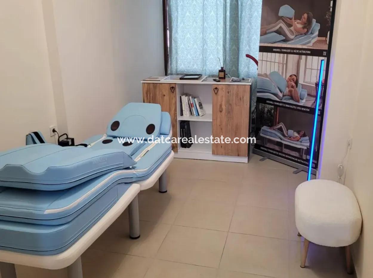 Kemeraltı Neighborhood Full Sea View 2 1 Flat For Rent