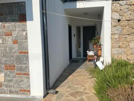 New Building With Ground Floor Garden Within Walking Distance To The Sea In The Center Of Datca 2 Rooms 1 Living Room 100 M2 Apartment For Sale
