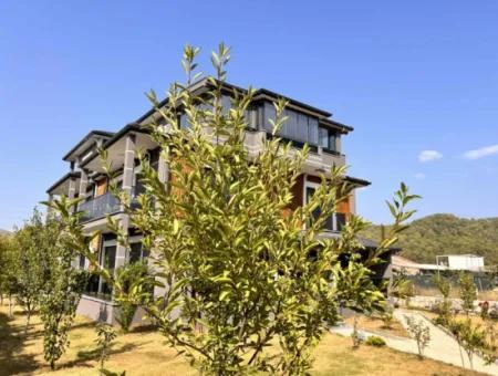 Investment Opportunity In The Hidden Paradise Of Marmaris: Luxury 5 Units Of 2 1 110M2 Apartments In 838M2 Plot Are Only 15 Km Away From Marmaris,