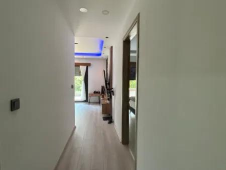 1 1 In Perfect Condition