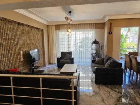 Camiavlu Neighborhood 3 1 Reverse Duplex For Sale In A Secure Site With Pool