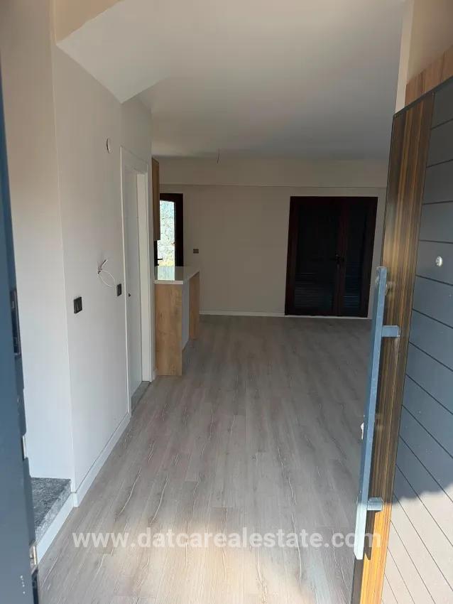 В аренду Семейный дом 2+1 в Çetibeli Marmaris - 140 m²