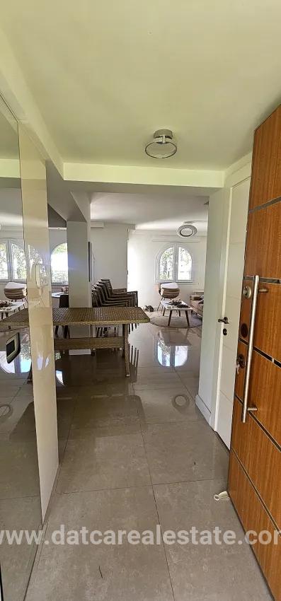 Для продажи Семейный дом 3+1 в İçmeler Marmaris - 200 m²