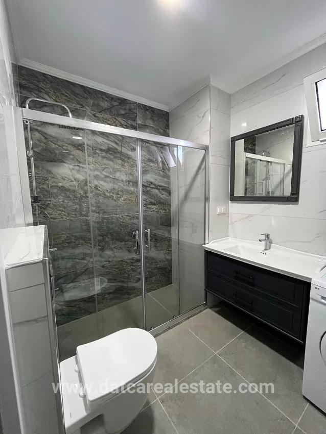 В аренду Семейный дом 3+1 в Kemeraltı Marmaris - 200 m²