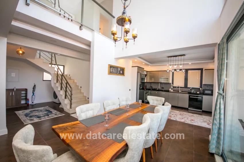 Faralya'da deniz manzaralı muhteşem bir villa