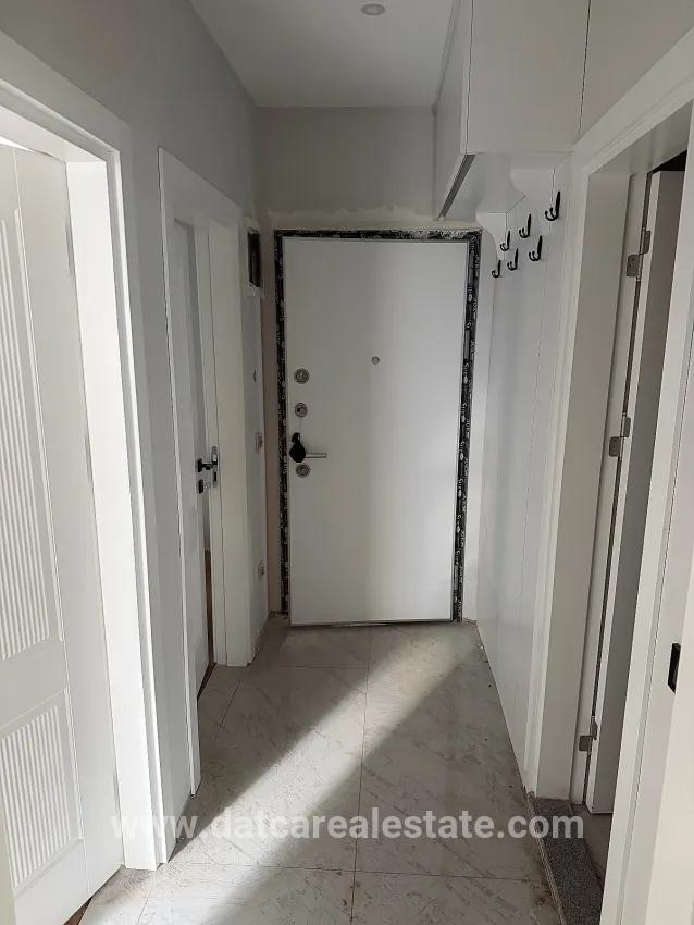Marmaris Siteler Mah. Satılık 2+1 Daire - 90 m²