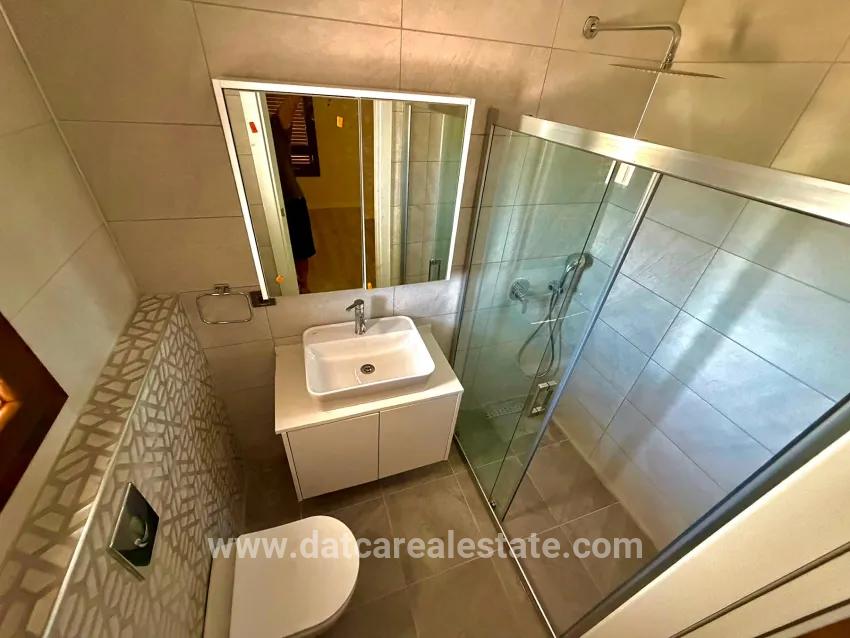 Marmaris Çetibeli Mah. Satılık 5+1 Villa - 220 m²