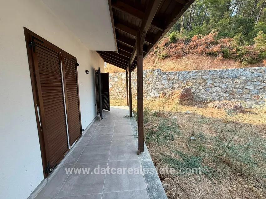 Marmaris Çetibeli Mah. Satılık 3+1 Villa - 140 m²