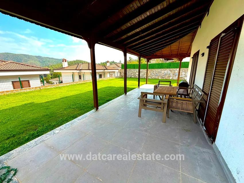 Marmaris Çetibeli Mah. Satılık 3+1 Villa - 140 m²