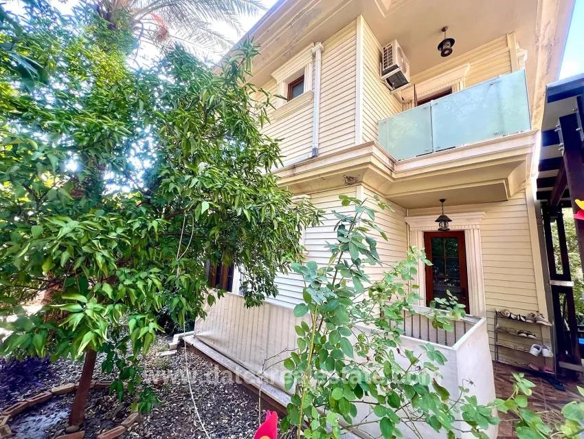 Marmaris Armutalan Mah. Satılık 4+2 Müstakil ev - 970 m²