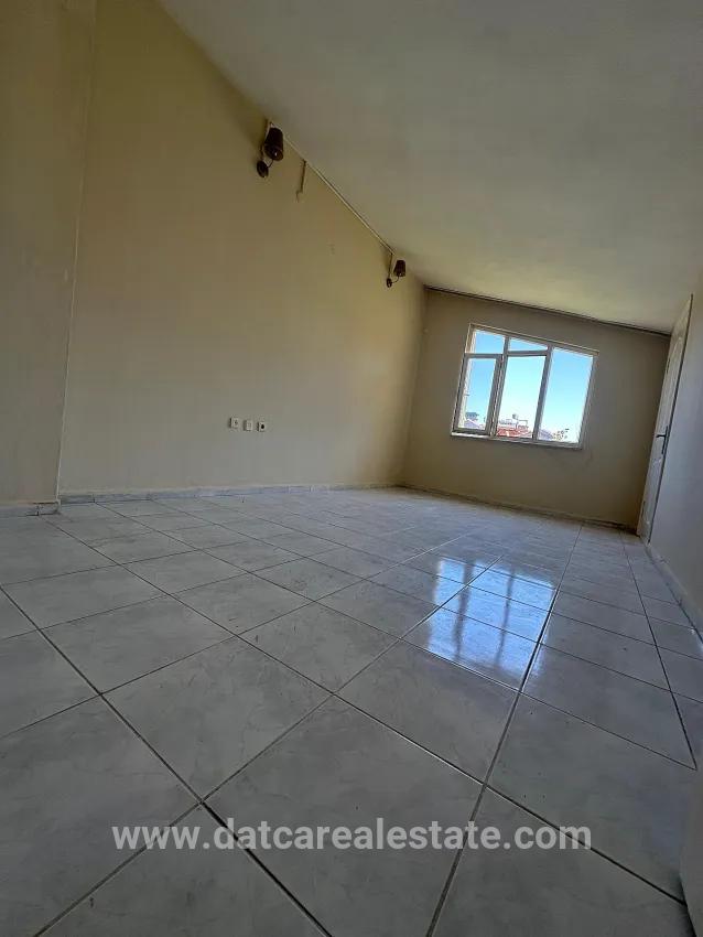 Marmaris Beldibi Mah. Kiralık 3+1 Daire - 95 m²