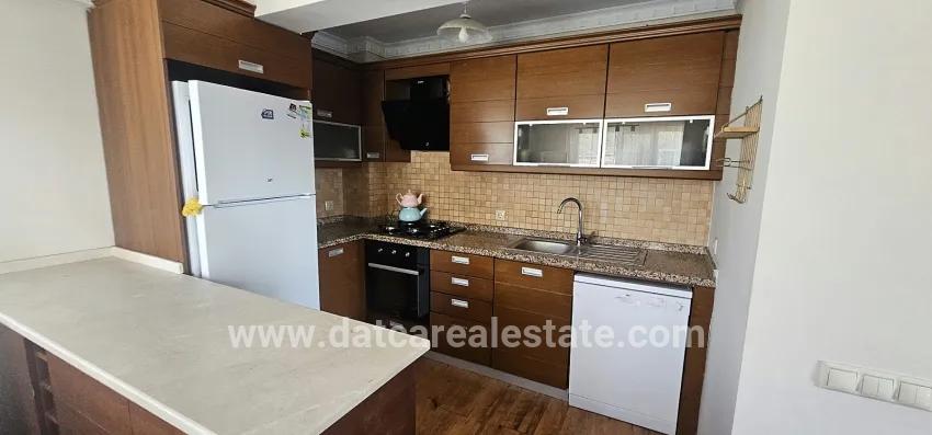 Marmaris Armutalan Mah. Kiralık 3+1 Daire - 160 m²