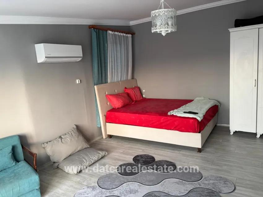 Marmaris Armutalan Mah. Satılık 4+1 Villa - 361 m²