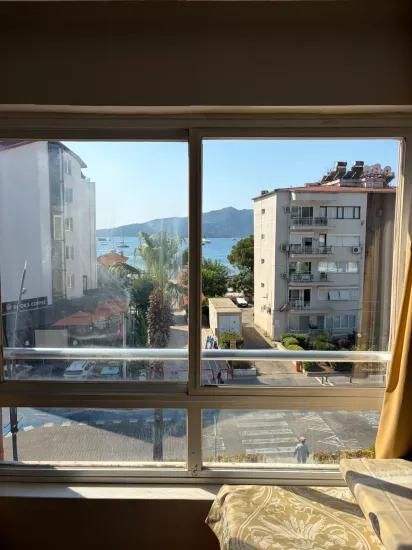 Deniz Manzaralı Çıldır Mahallesi'nde deniz manzaralı 2+1 satılık daire