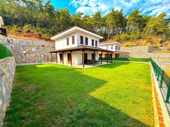 📍 Çetibeli Mahallesi'nde Konforlu Satılık 3+1 Müstakil Villa