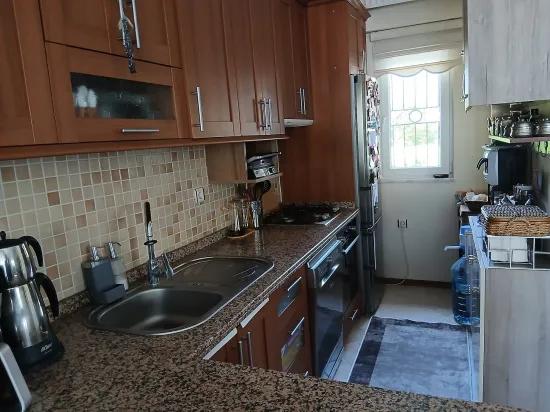 Müstakil Girişli Havuzlu Sitede 2+1 Satılık Dubleks Daire İçmeler