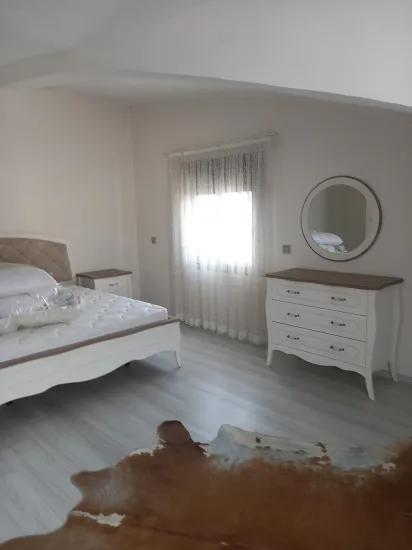 Çıldır Mahallesi 7 Yaşında Genç Binada 3+1 Eşyalı Kiralık Daire