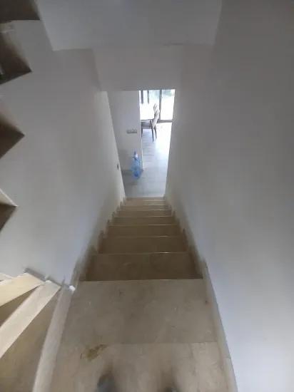 Çıldır Mahallesi 7 Yaşında Genç Binada 3+1 Eşyalı Kiralık Daire