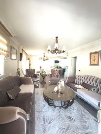 Köyceğiz 5+1 Müstakil Havuzlu Satılık Villa